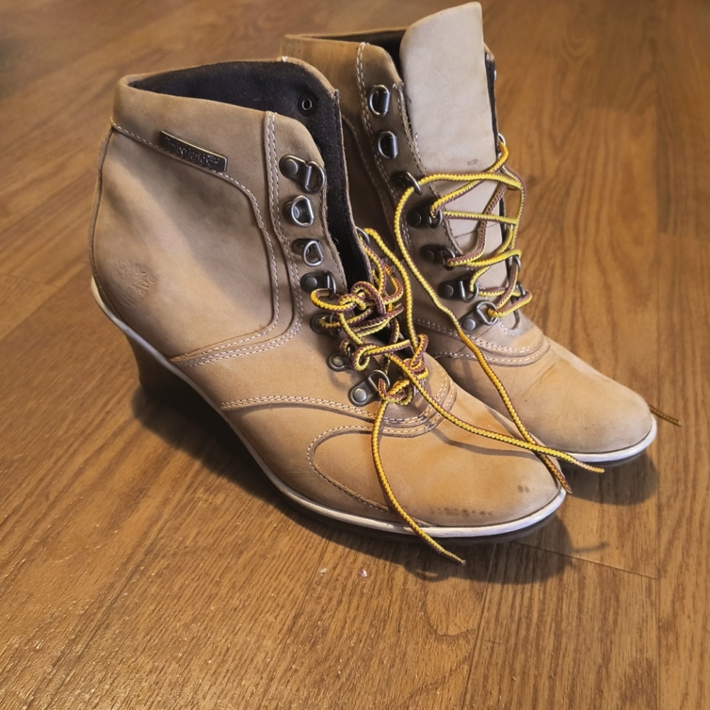 Wedge Timberland Boots